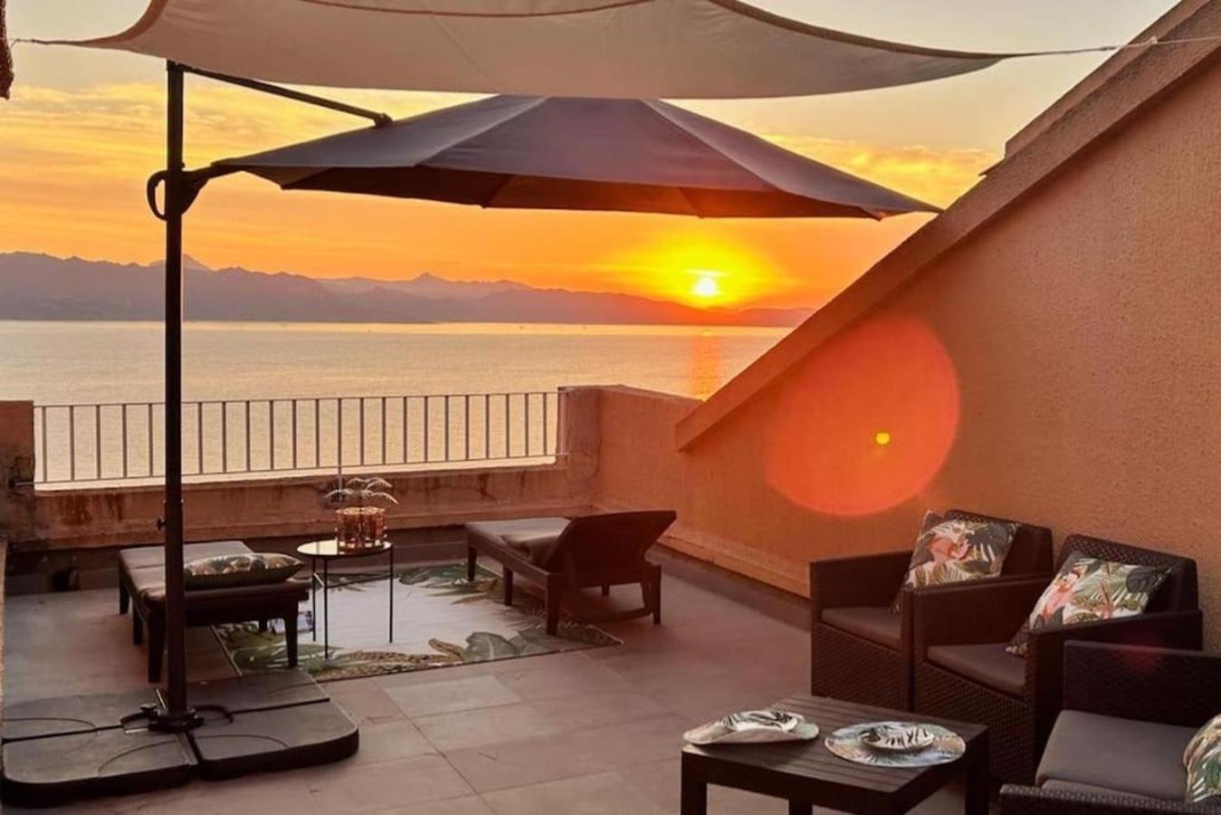 Apartment Saint-florent, Sublime Vue 5mn A Pied *